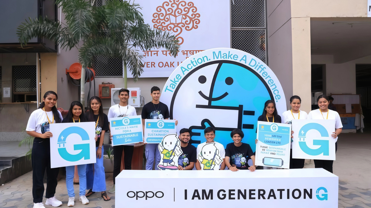 Indian students holding I Am Generation G placards and posters during a nationwide e-waste collection drive in India.