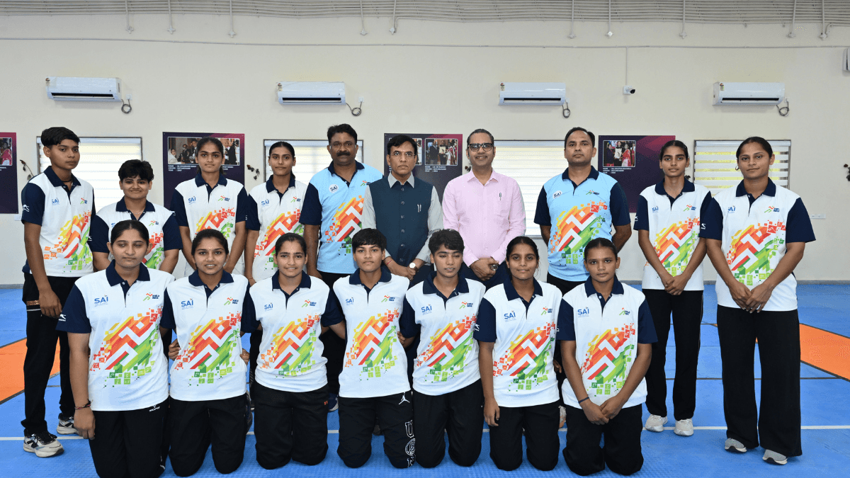 India has a new nodal hub for elite para sports training 1 Dr Mansukh Mandaviya with Indian athletes in matching sports jerseys at the SAI NCoE Gandhinagar training centre facility.