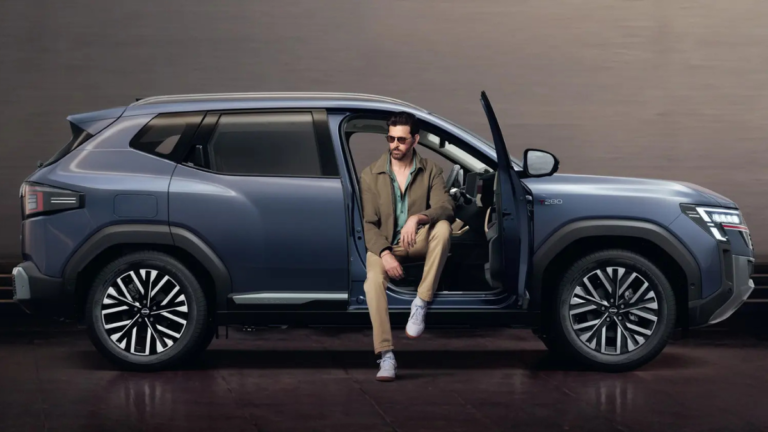 A 700 litre boot space sets a new standard for SUVs A 700 litre boot space sets a new standard for SUVs