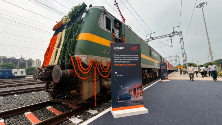 Dedicated e-commerce freight train cuts transit window to 24 hours Dedicated e-commerce freight train cuts transit window to 24 hours