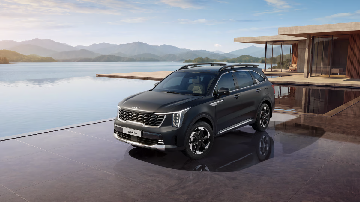 Hybrid Sorento brings segment-first AWD to India Hybrid Sorento brings segment-first AWD to India