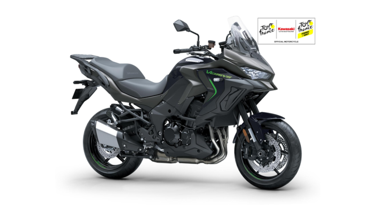 Updated Versys 1100 arrives in India for Rs 13.89 lakh 1 A grey and black Kawasaki Versys 1100 stands angled toward the right against an isolated plain white background.